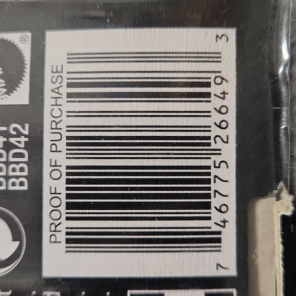 Raven Queen Ever After High Mattel Doll NWT 2013 EAH - Picture 8 of 8